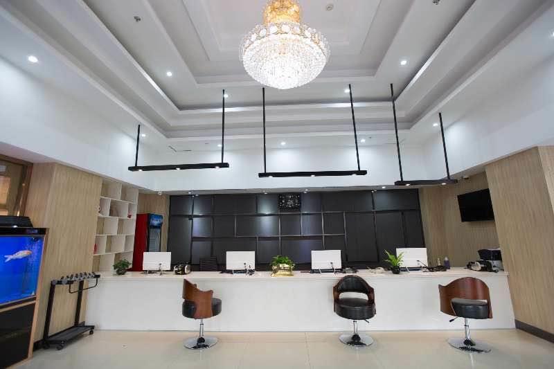Thank Inn Plus Hotel Hebei Tangshan Road South District Train Station Екстер'єр фото